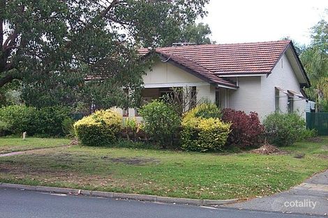 21 Cloister Ave, Manning, WA 6152