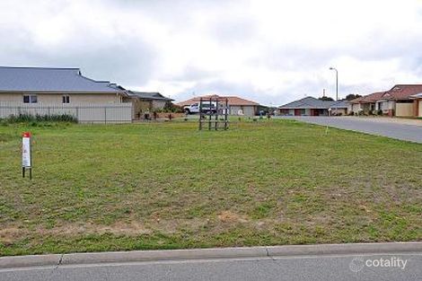 13 Dittmar Ct, Goolwa Beach, SA 5214
