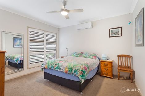 Property photo of 10 Omega Avenue Summerland Point NSW 2259