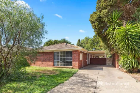 Property photo of 34 Iluka Drive Werribee VIC 3030