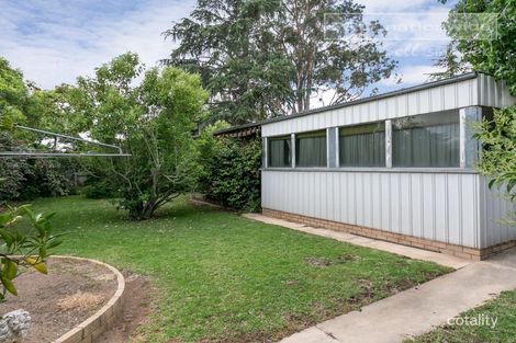 Property photo of 204 Bourke Street Mount Austin NSW 2650