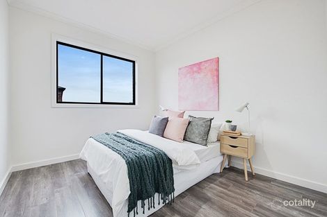 Property photo of 23 Platypus Chase Beveridge VIC 3753