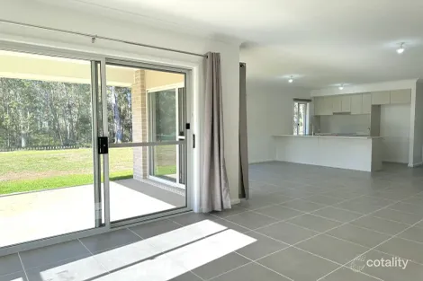 Property photo of 79 Dianella Drive Gulmarrad NSW 2463