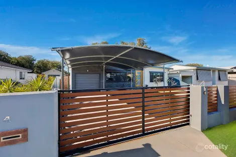 Property photo of 4 Hume Boulevard Killarney Vale NSW 2261