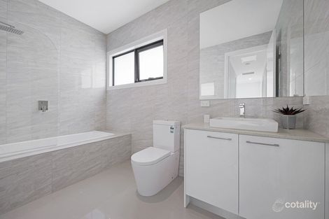 Property photo of 1/71 Windella Crescent Glen Waverley VIC 3150