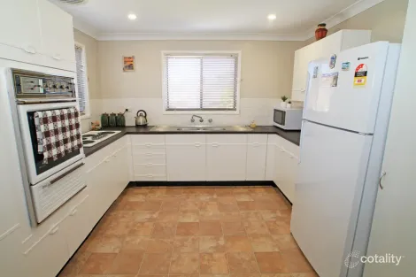 Property photo of 7 Paradise Crescent Sussex Inlet NSW 2540