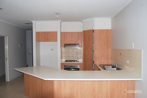 Property photo of 8 Rosewood Lane Cairnlea VIC 3023