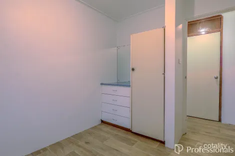 Property photo of 20 Clematis Crescent Utakarra WA 6530