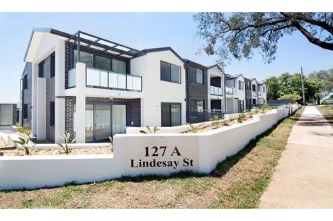 2/127a Lindesay St, Campbelltown, NSW 2560