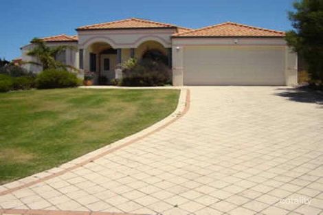 10 Glenfern Pl, Hillarys, WA 6025