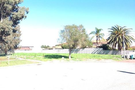 2 Bittern Ct, Stirling, WA 6021