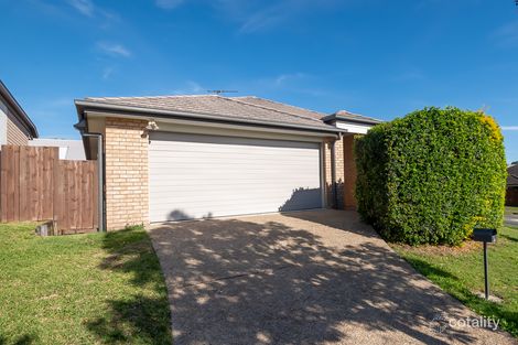 41 LAKES ENTRANCE DR, SPRINGFIELD LAKES, QLD 4300