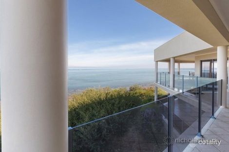 Property photo of 7 Kelburn Court Somers VIC 3927