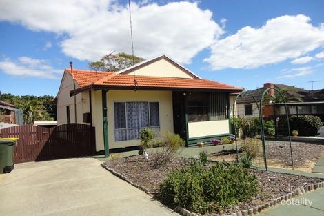 16 Crabtree Way, Medina, WA 6167