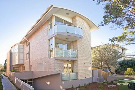 Property photo of 114 Pacific Parade Dee Why NSW 2099