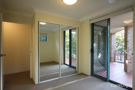 Property photo of 2/45 Pohlman Street Southport QLD 4215