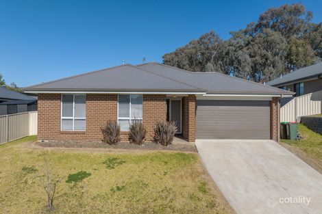 Property photo of 56 Glasson Drive Orange NSW 2800