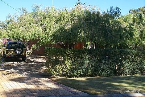 17 Dromana Pl, Craigie, WA 6025