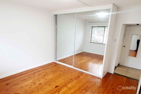 1/11 Ulverstone St, Fairfield, NSW 2165