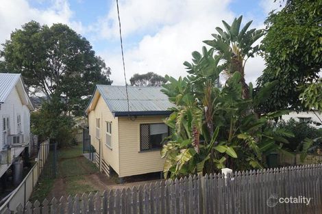 96 Vanity St, Rockville, QLD 4350