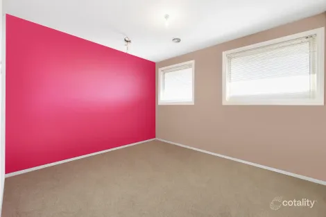 Property photo of 28 Ruben Drive Sydenham VIC 3037