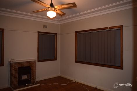 Property photo of 28 Lansdowne Street Merrylands NSW 2160
