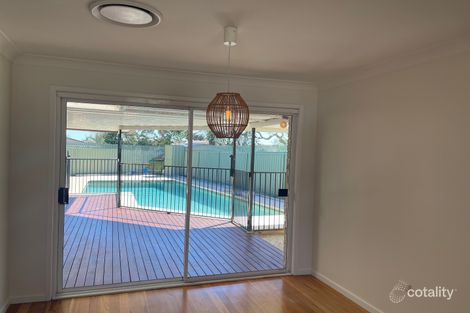 Property photo of 5 Dewhurst Close Kariong NSW 2250