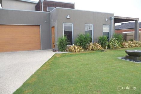 Property photo of 42 Mardon Drive Horsham VIC 3400