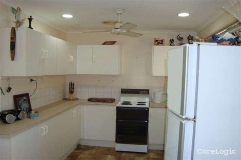 Property photo of 19 Ilaroo Crescent Warana QLD 4575