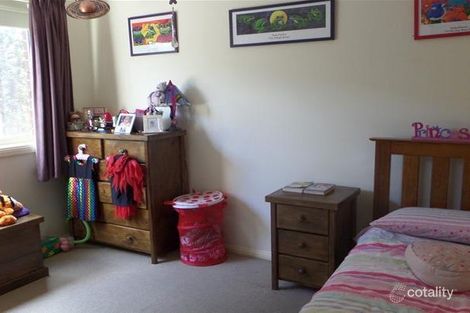 Property photo of 5 Menzies Close Lara VIC 3212