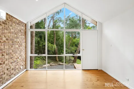 Property photo of 40 McOwan Crescent Yarra Junction VIC 3797