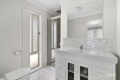 Property photo of 5 Kowari Street Deebing Heights QLD 4306