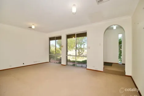 Property photo of 22 Cambridge Crescent Cooloongup WA 6168