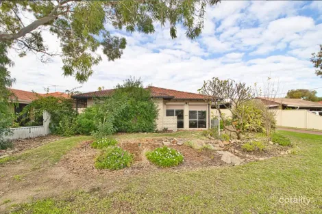 Property photo of 22 Cambridge Crescent Cooloongup WA 6168