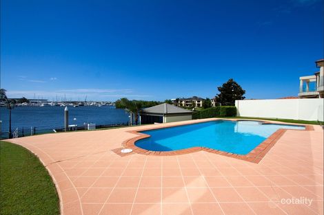 Property photo of 3115 Riverleigh Drive Hope Island QLD 4212