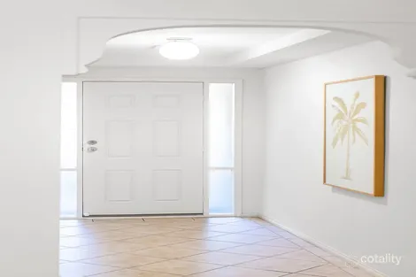 Property photo of 5 Earls Court Craigburn Farm SA 5051