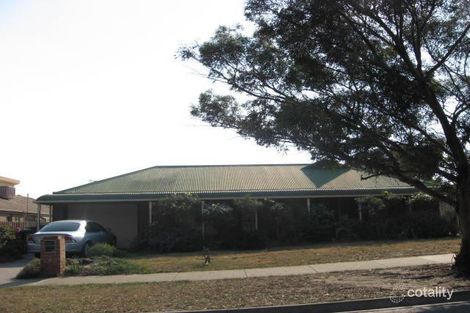 196 Elizabeth Dr, Sunbury, VIC 3429