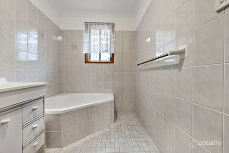 Property photo of 16 Low Street Mount Kuring-Gai NSW 2080