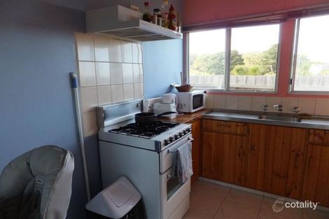 Property photo of 7/15 Lyrebird Court Lakes Entrance VIC 3909