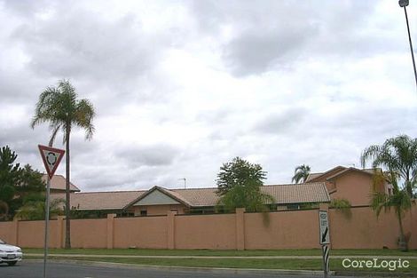 Property photo of 25/2 St Kevins Avenue Benowa QLD 4217