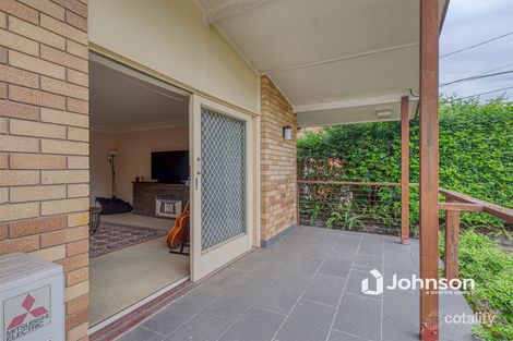 Property photo of 8 Dirkala Street Mansfield QLD 4122