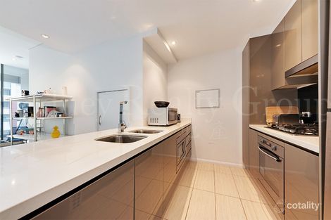 Property photo of 222/20 Gadigal Avenue Zetland NSW 2017