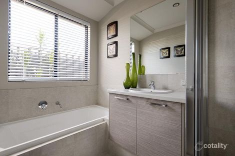 Property photo of 221 Golf Links Drive Carramar WA 6031