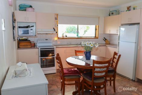 Property photo of 21 Cassiterite Crescent Ardlethan NSW 2665