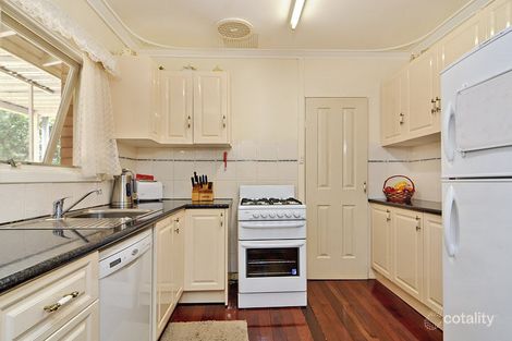 11 David St, Kelmscott, WA 6111