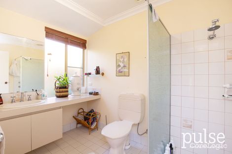 Property photo of 9 Inwood Place Murdoch WA 6150