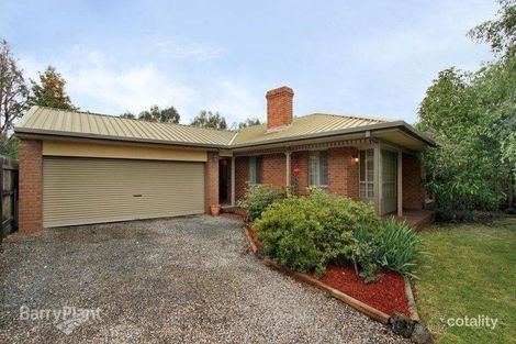 6 Eycot St, Kilsyth South, VIC 3137