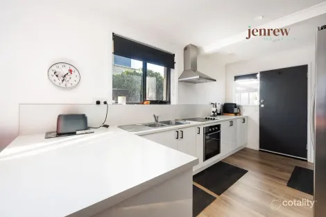 Property photo of 11 Crowe Street Upper Burnie TAS 7320