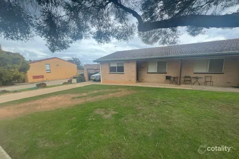 2/16 Malaya Dr, Tolland, NSW 2650