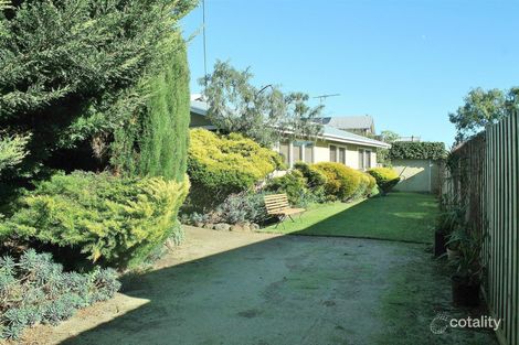 Property photo of 22 McKenzie Road Cowes VIC 3922